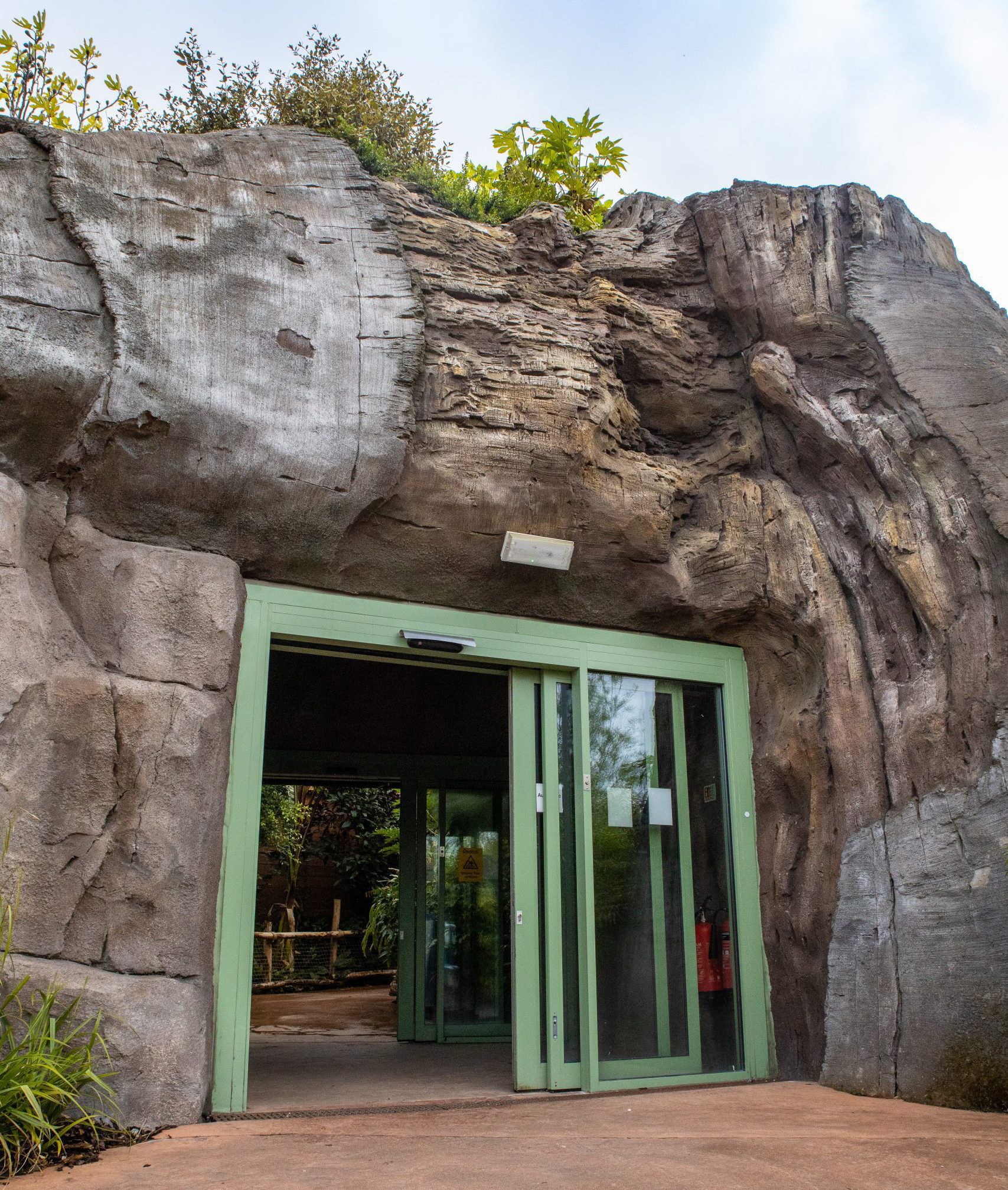 Chester zoo telescopic doors