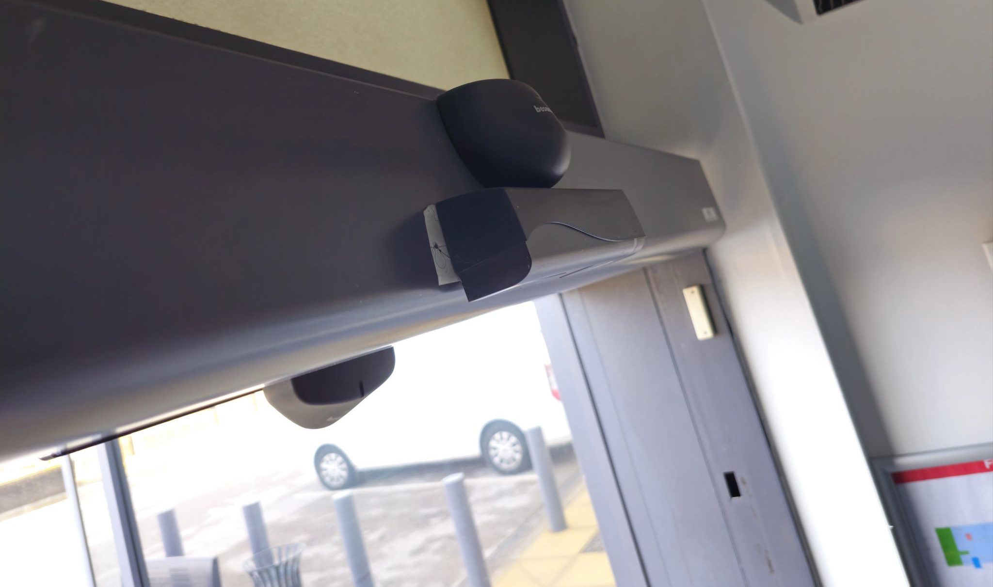 Exploring the Advantages of Automatic Door Sensors