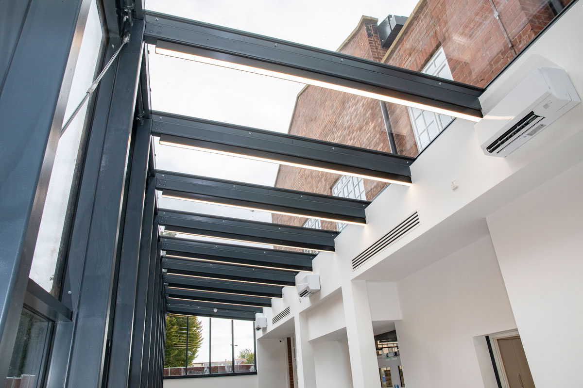 wrexham-library-aluminium-frame